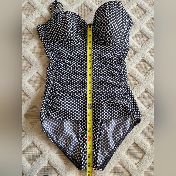 Magic Suit Women's One Piece Swimsuit Polka Dots Size 10 Black & White Classic - Picture 10 of 10